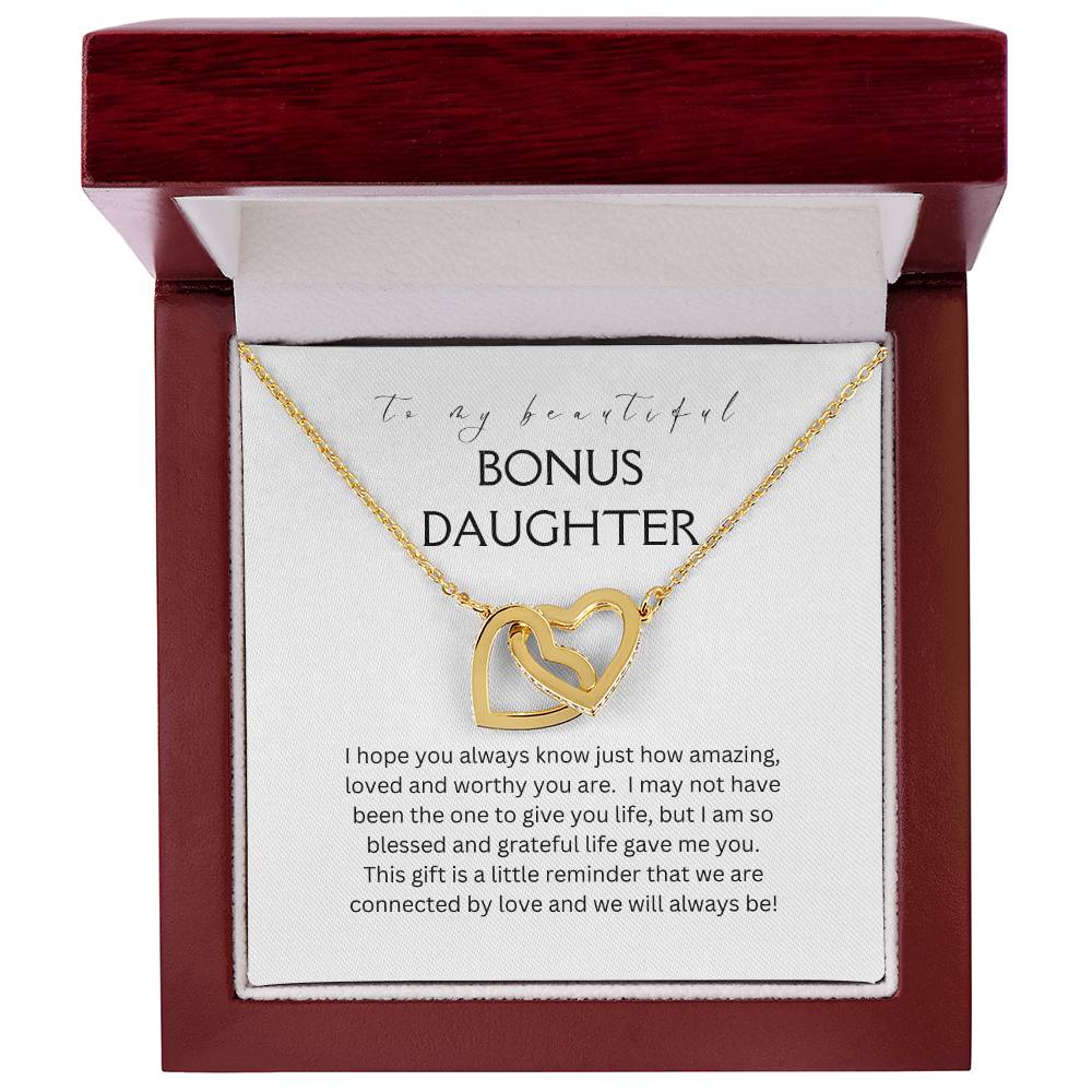 Bonus Daughter | We are Connected - Interlocking Hearts Necklace